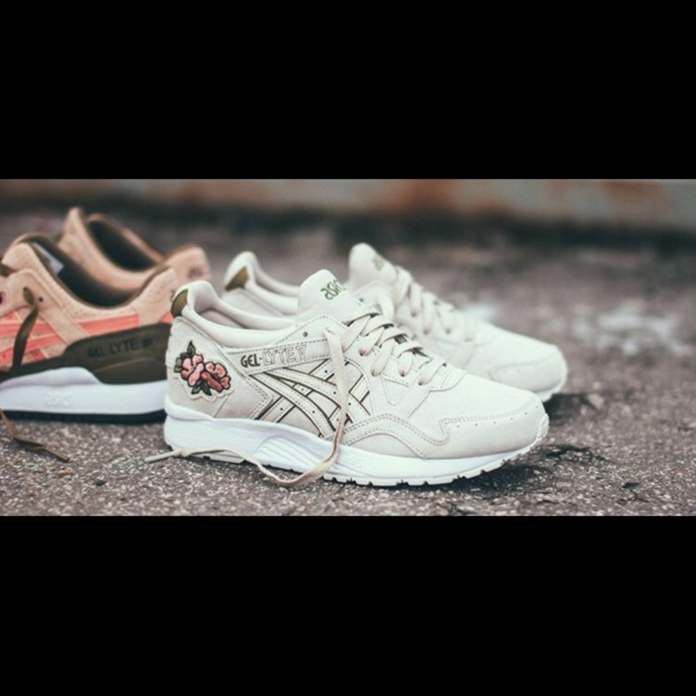 ASICS